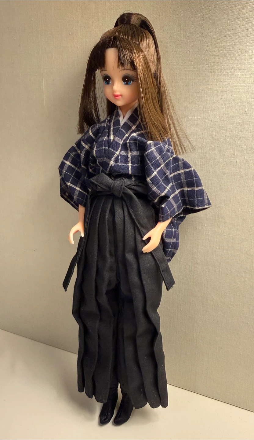 Jenny Takara Doll in Traditional Kimono Outfit - photo 2