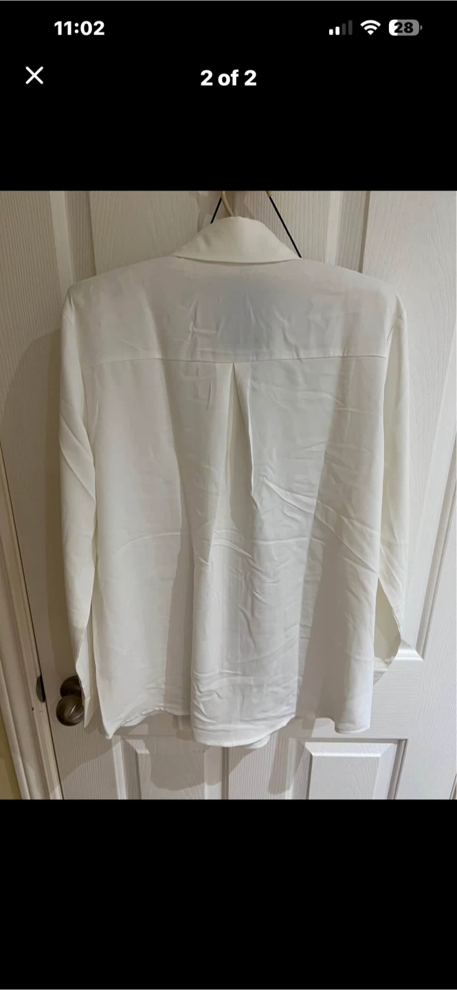 🆕 White Button-Down Shirt - photo 2
