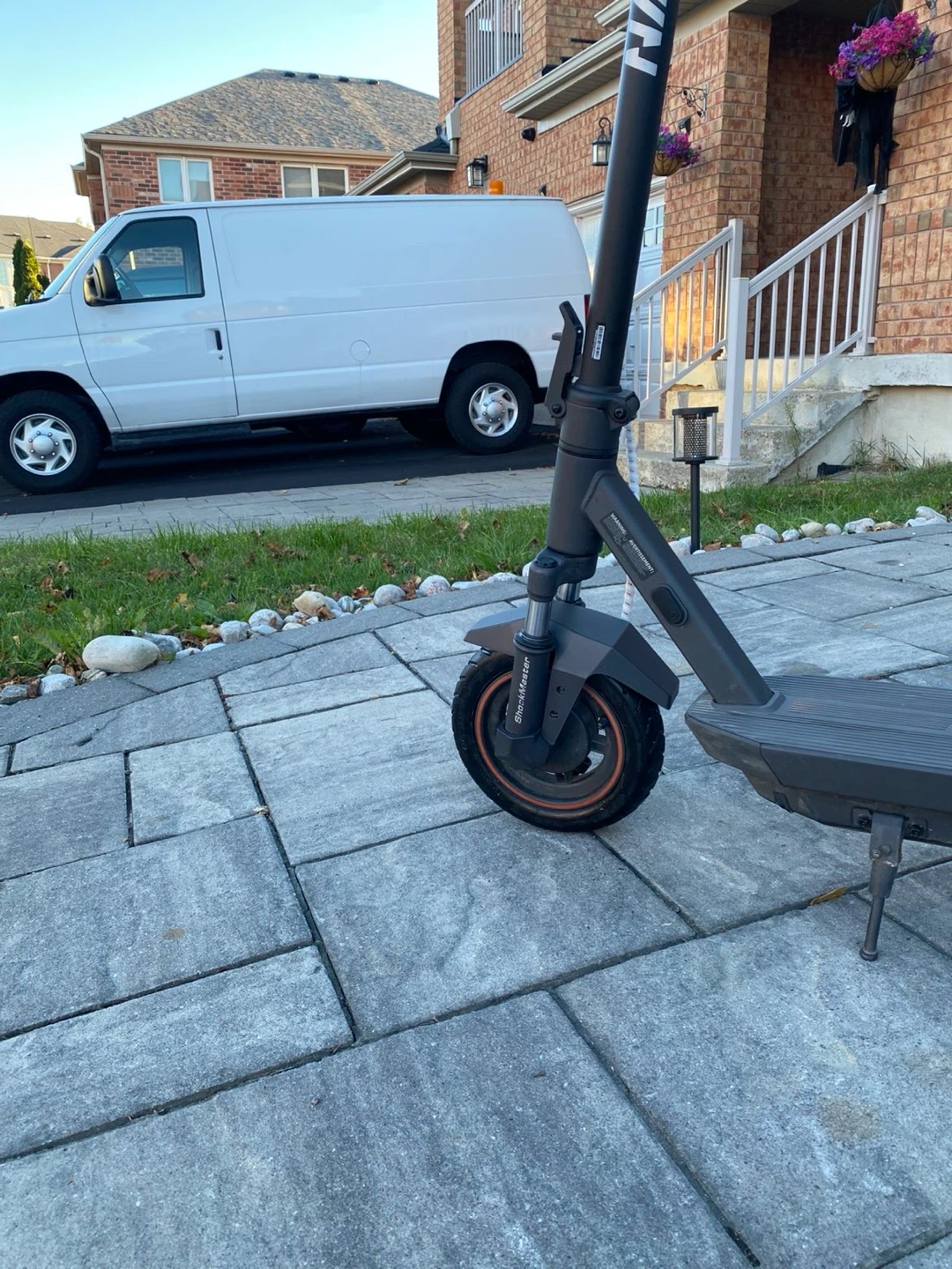 Navee GT3 Electric Scooter - photo 4