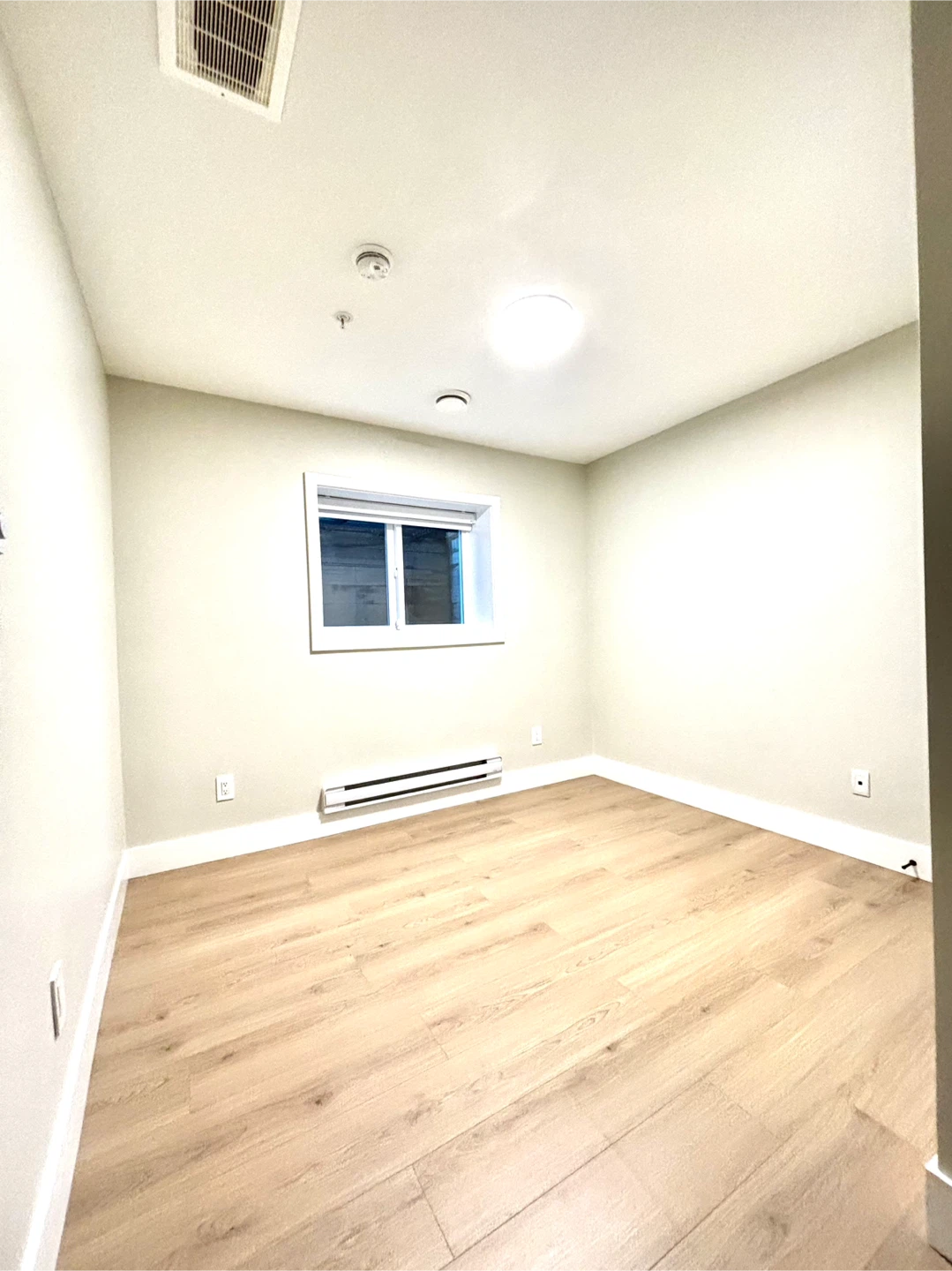 Basement House for rent - photo 4