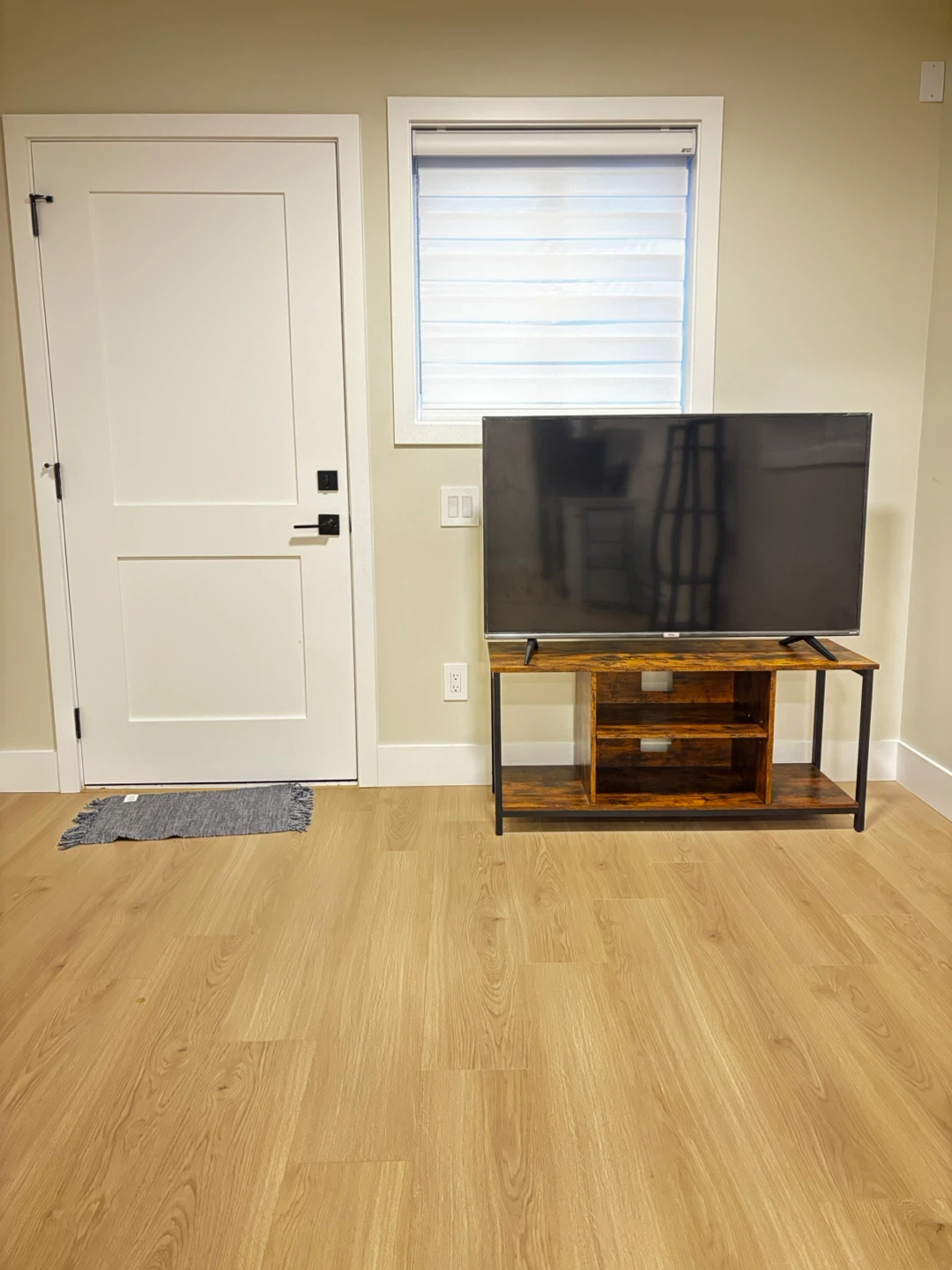 Basement House for rent - photo 5