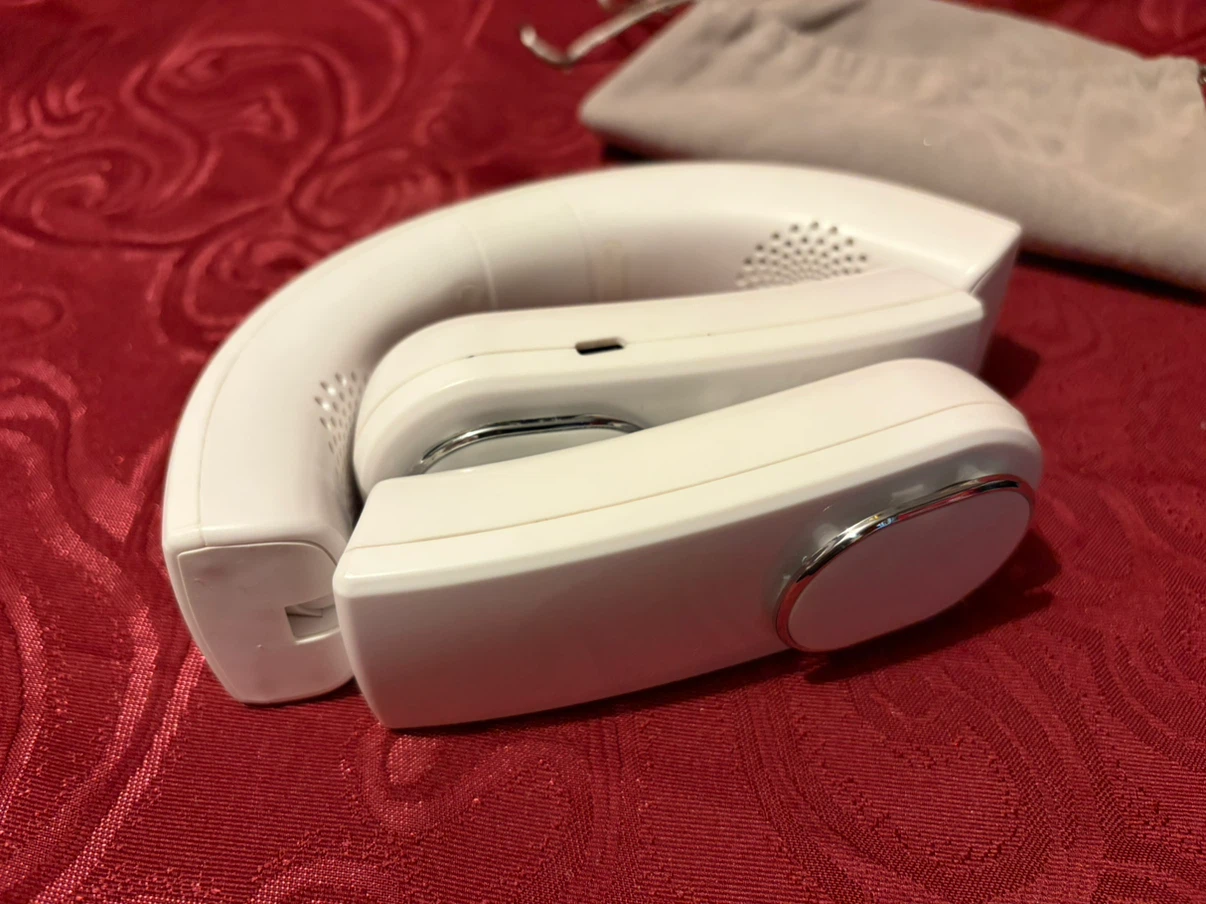 White Portable Neck Fan - photo 3