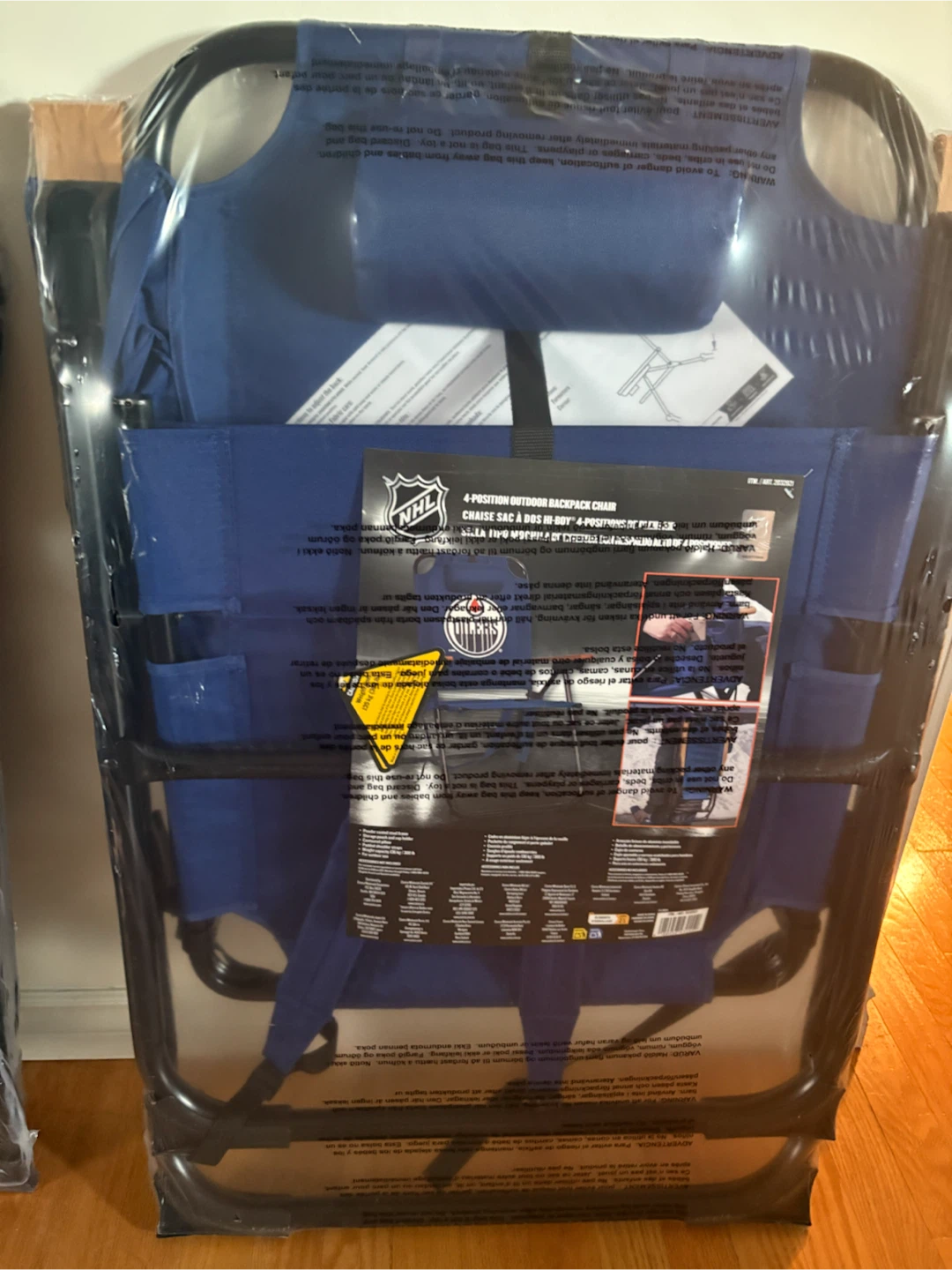 2 NHL Edmonton Oilers 4-Position Backpack Chairs - photo 2