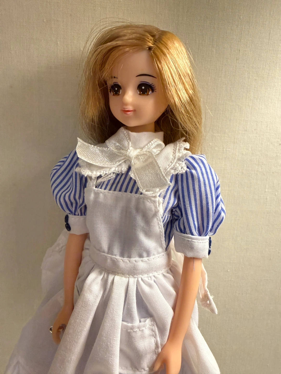 Jenny Takara Doll Alice in Wonderland Outfit - photo 2