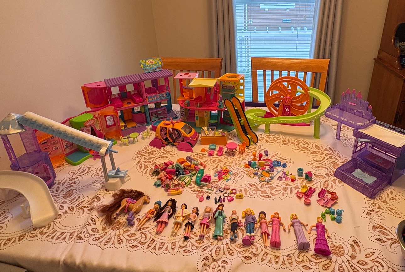 2004 Polly Pocket Lot