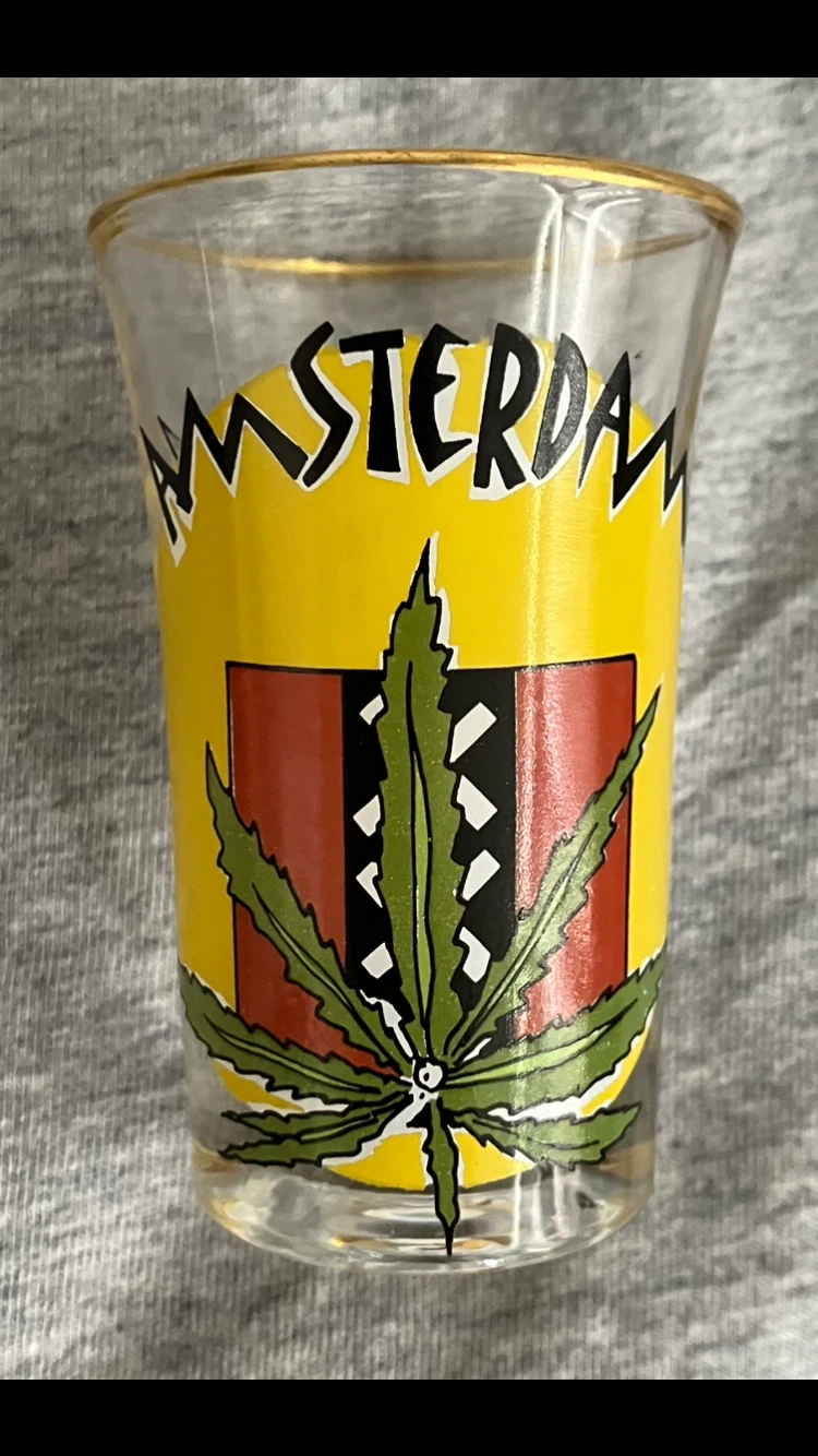 Vintage Amsterdam Shot Glass Gold Rim Souvenir 🥃🇳🇱💚💛❤️🤍🖤 - photo 2