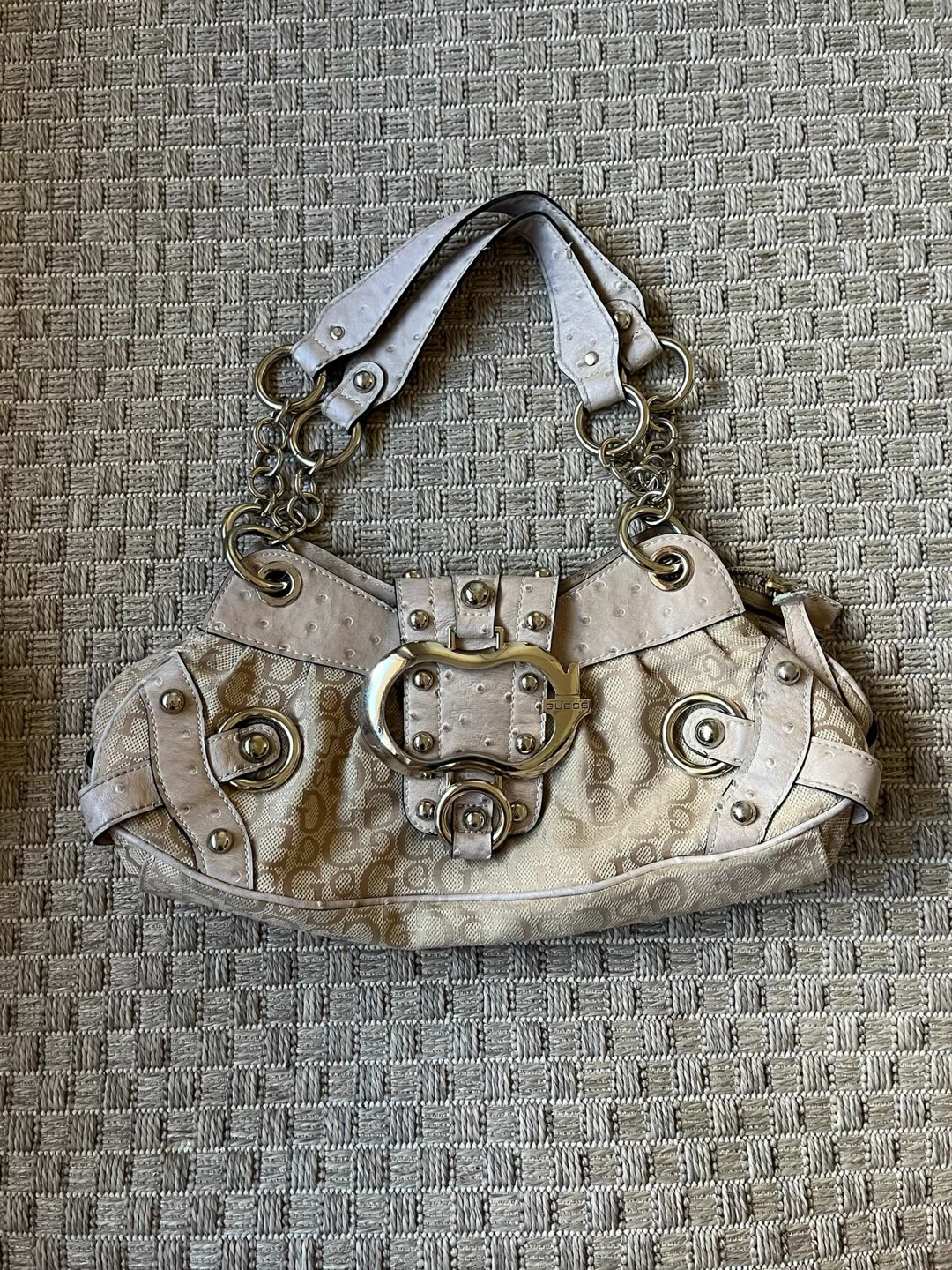 Looking to Buy Vintage GUESS Bag Bundles - photo 3