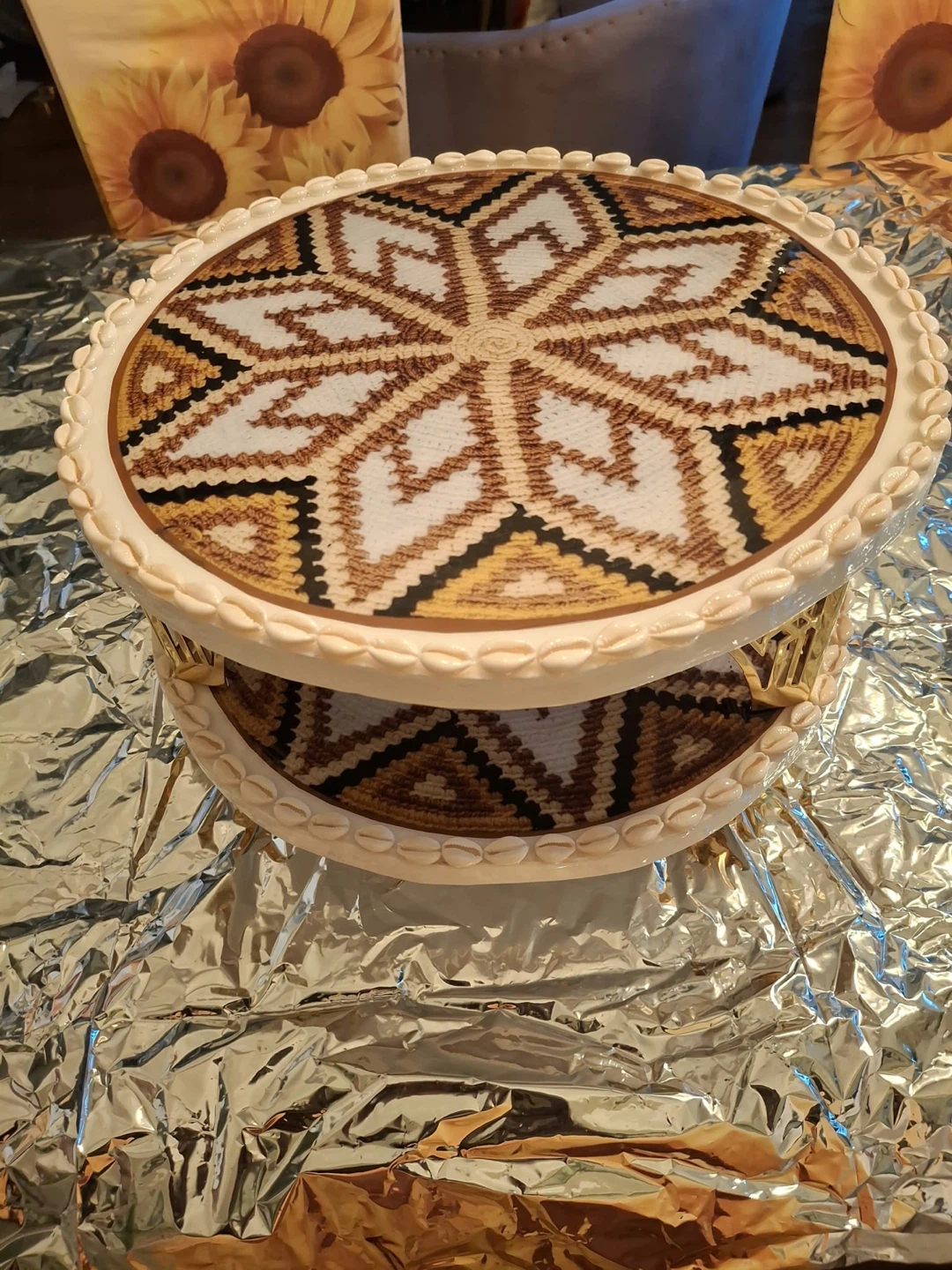 Two-Tiered resin Decorative Serving Stand with Matching Tray - photo 2