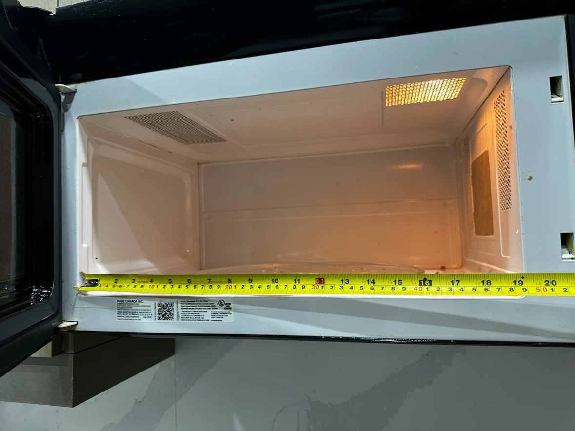 GE Over-the-Range Microwave 30 inches - photo 4