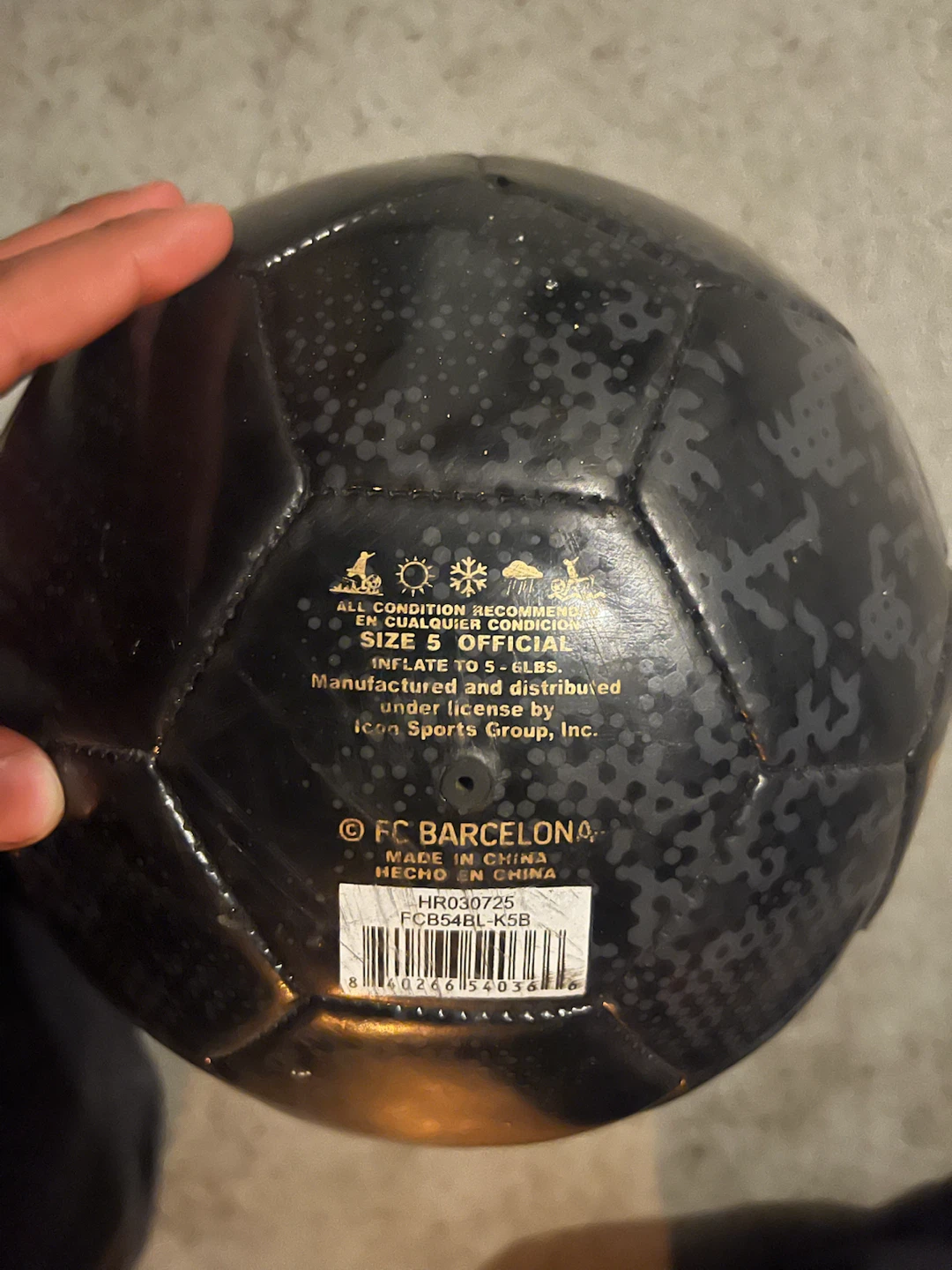 FC Barcelona Soccer Ball Size 5 - photo 2