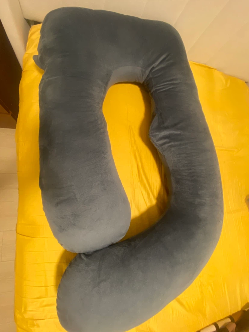 Pregnancy pillow