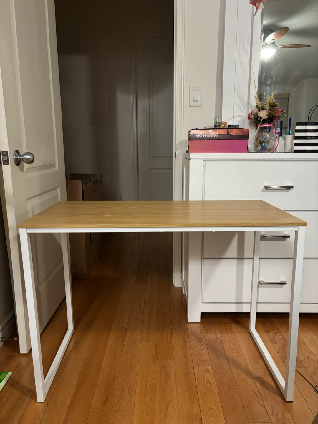 Minimalist Oak Wood Desk with White Metal Frame - photo 3