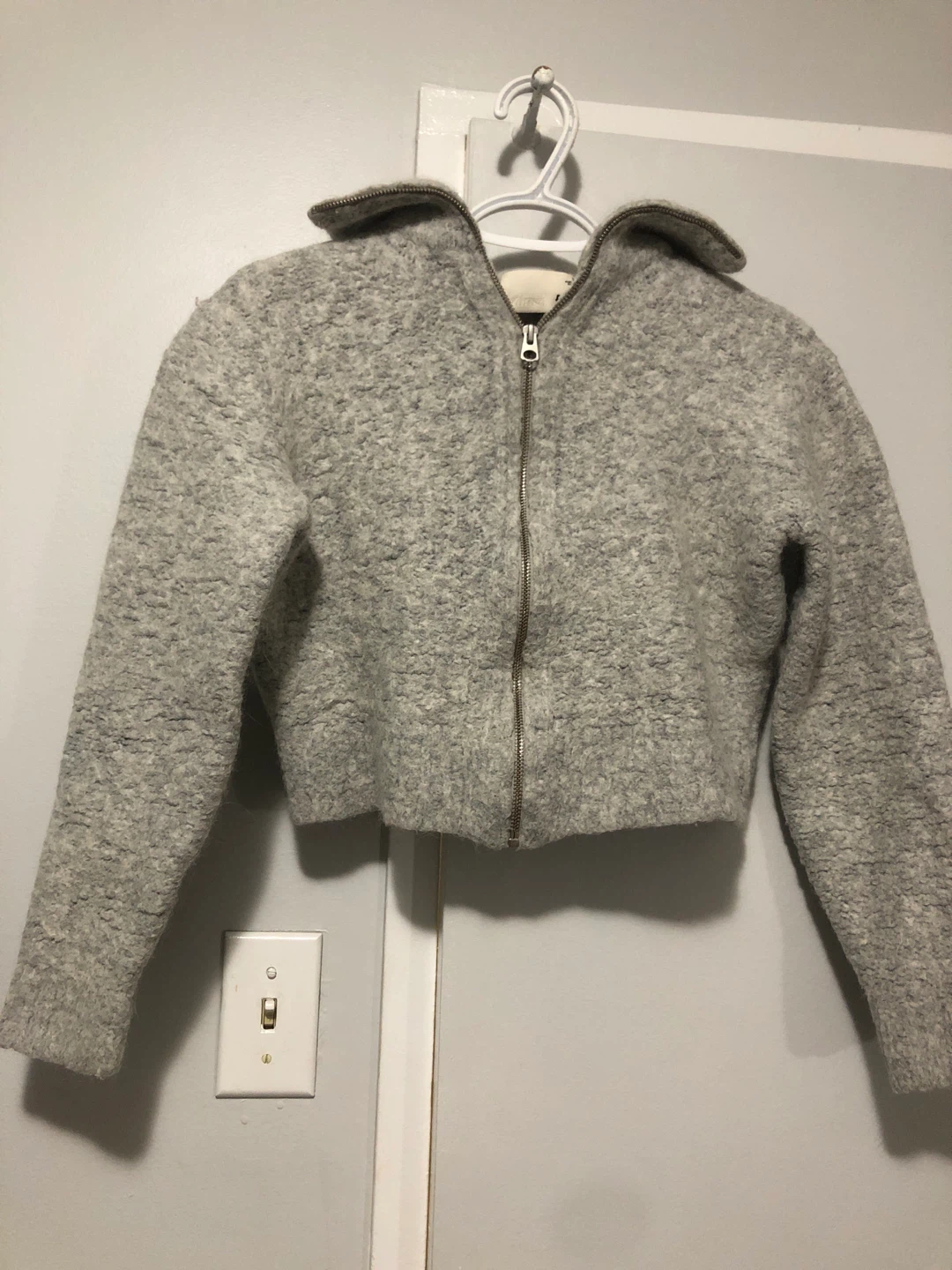 Alfred Free Grey Cropped Zip-Up Sweater - photo 2