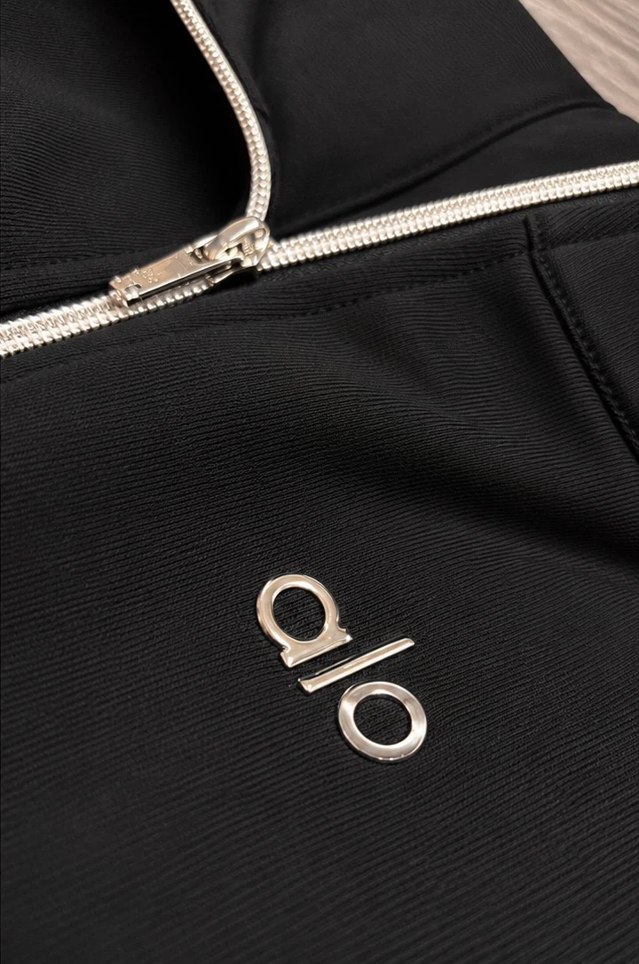 Alo Yoga Black Quarter-Zip - photo 4