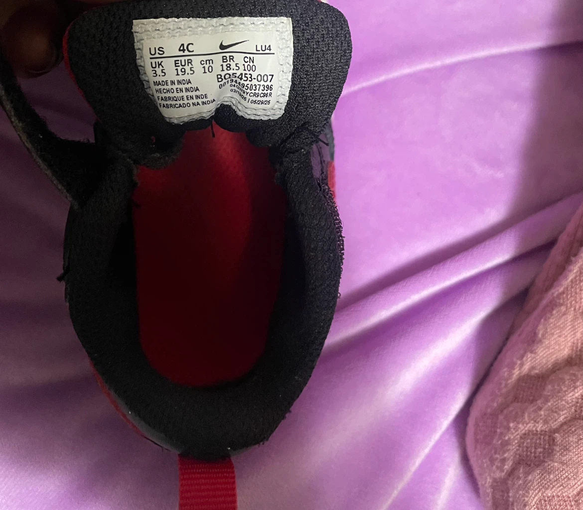 Nike Toddler Shoes Size 4C - photo 3
