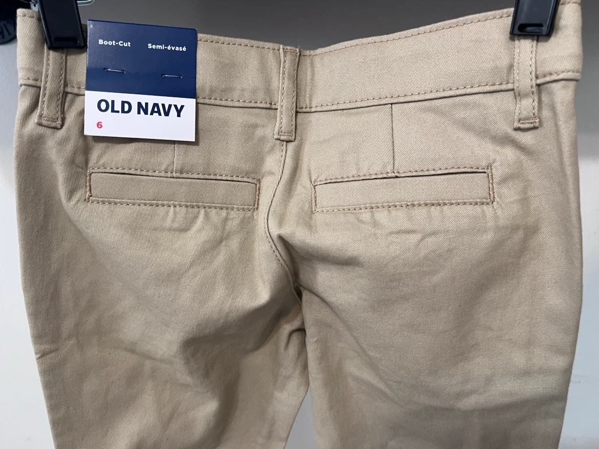 Old Navy Girls’ Boot-Cut Khaki Pants – Size 6 – BNWT - photo 5