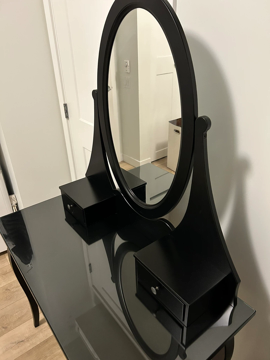 Ikea Vanity Table with Oval Mirror - photo 2