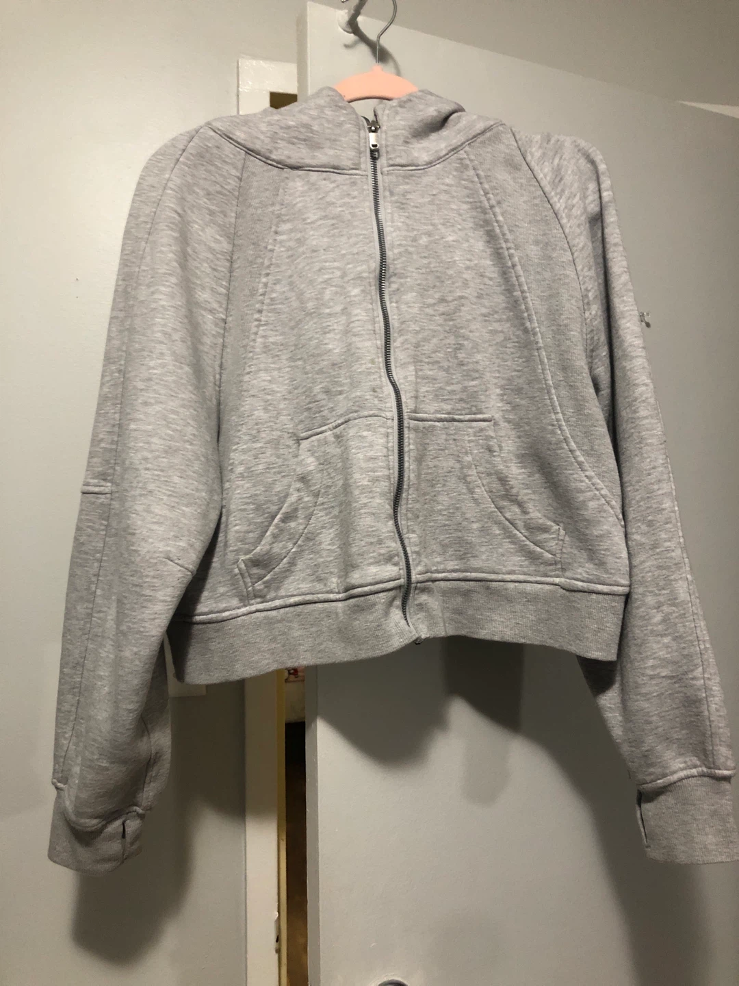 Grey cropped zip-up hoodie