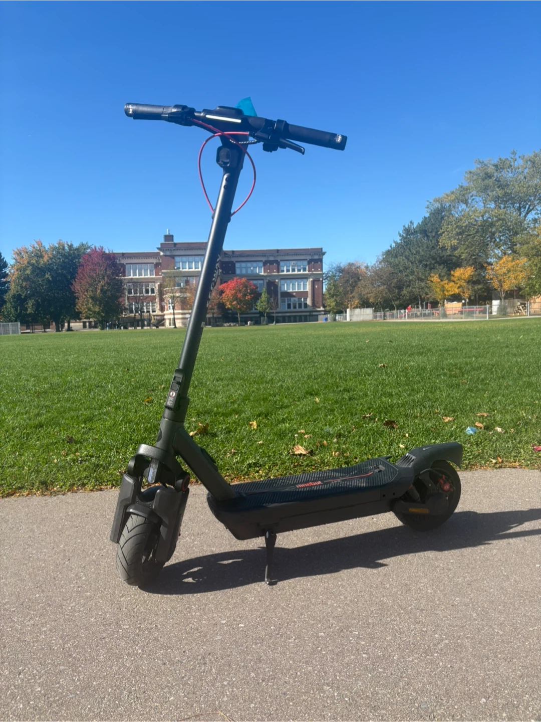 Segway Ninebot Max G3 Electric Scooter (priced to sell)