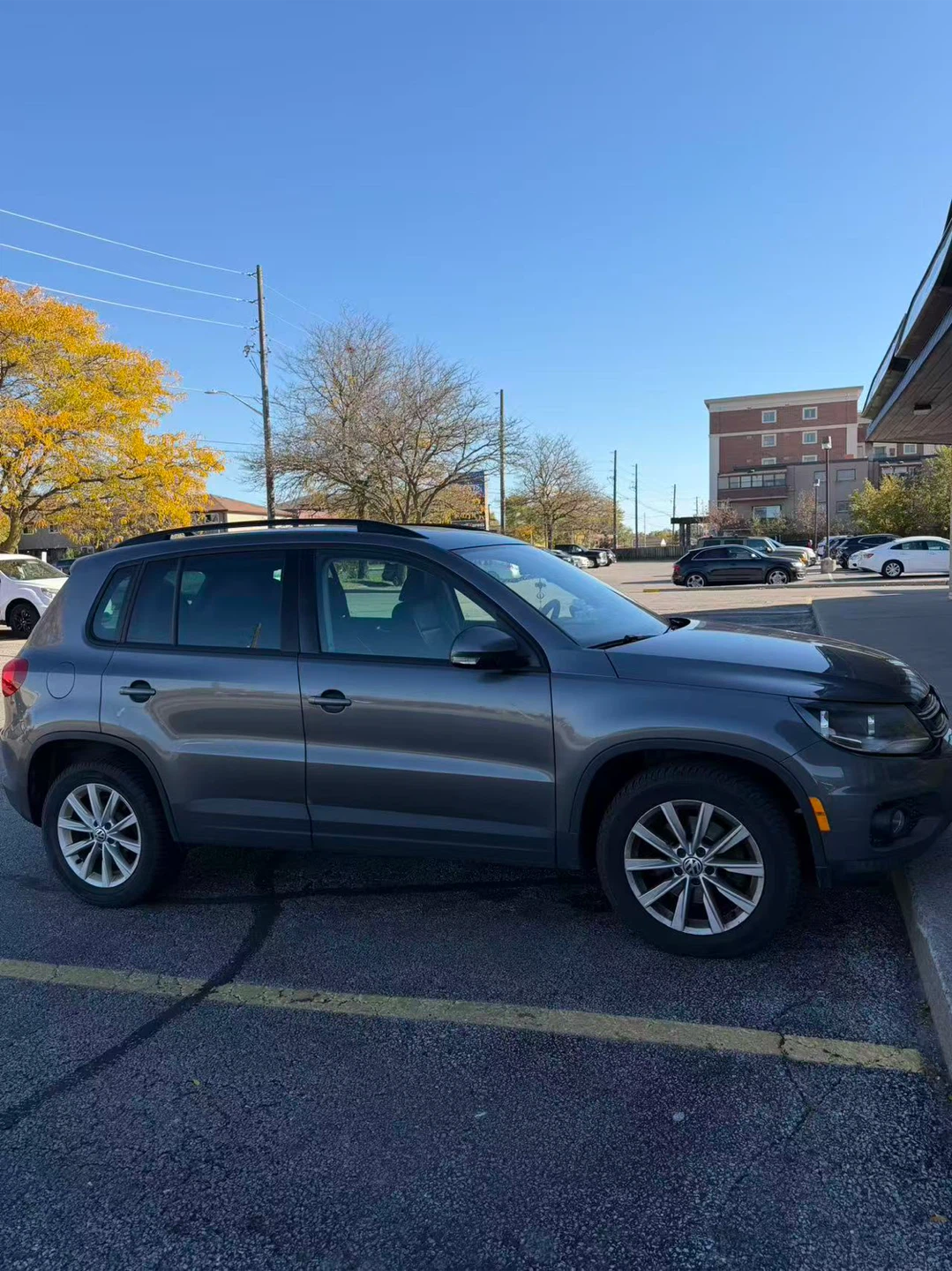 2014 Volkswagen Tiguan $7000 - photo 2