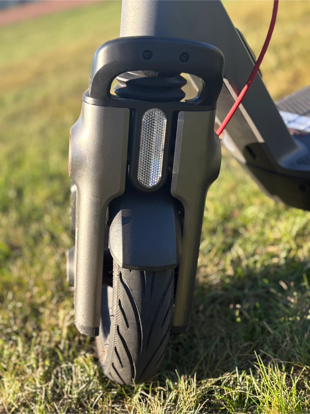 Segway Ninebot F3  Electric Scooter - photo 3