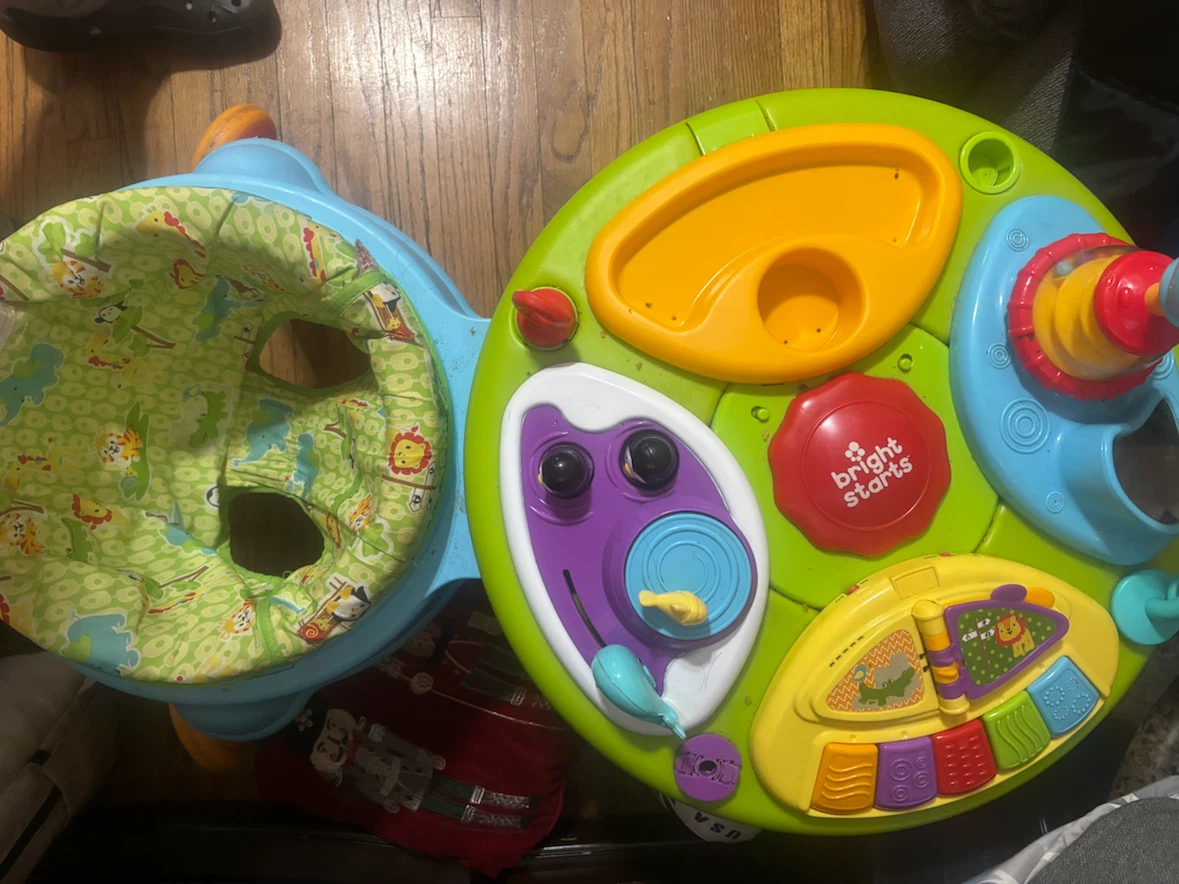 Bright Starts Activity Station - photo 2