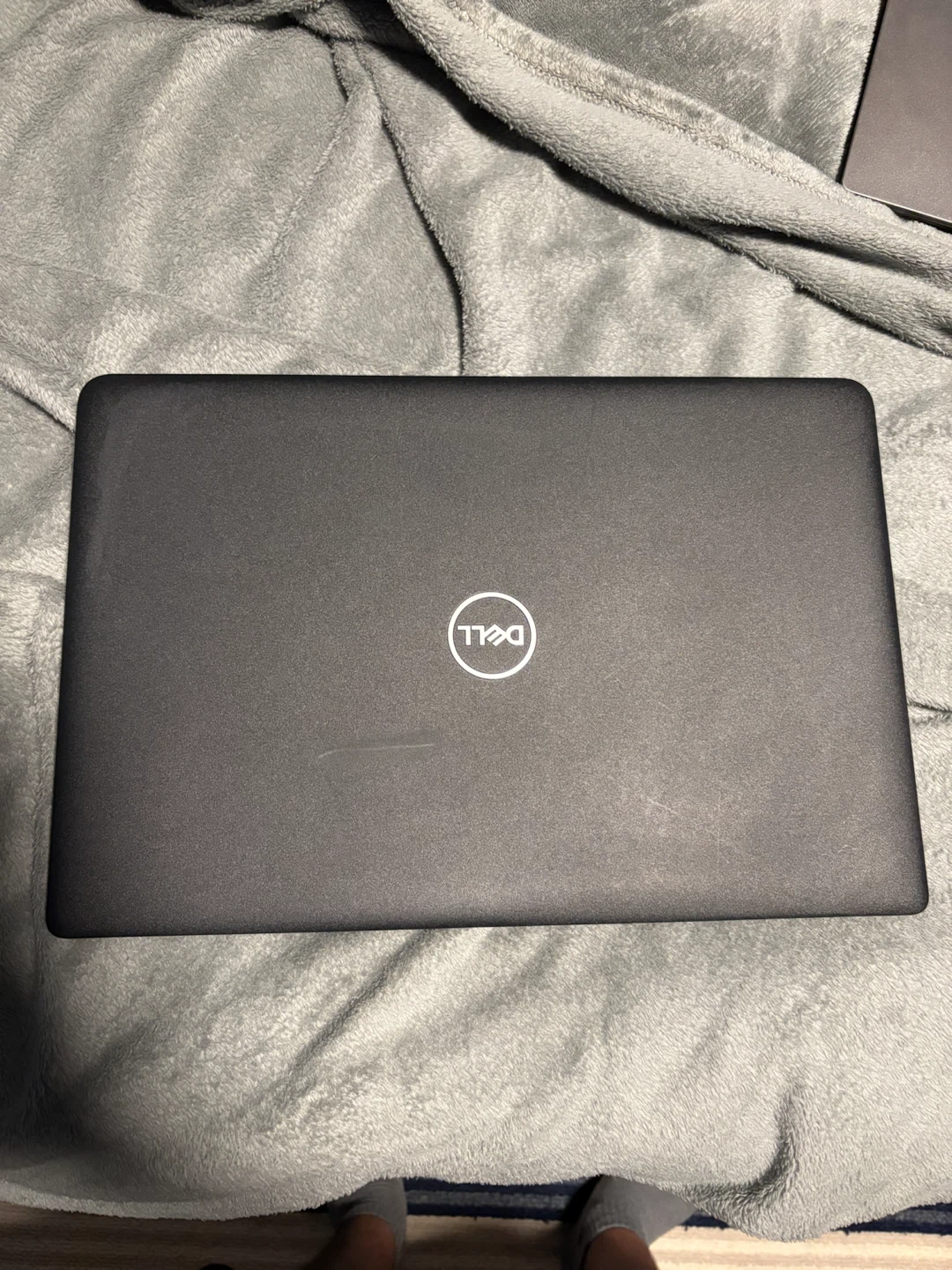 Dell Latitude 3500 Laptop