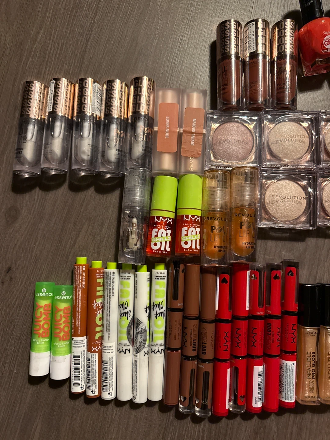 Assorted Makeup and Nail Polish Lot - photo 4