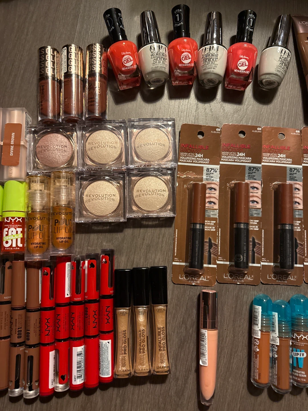 Assorted Makeup and Nail Polish Lot - photo 5