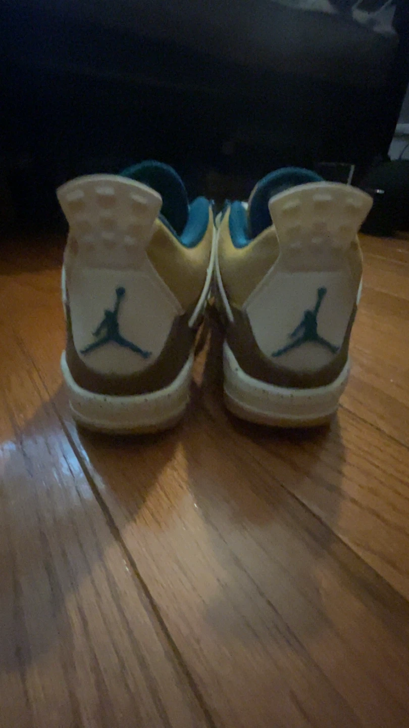 Jordan 4 Retro Sneakers - photo 3
