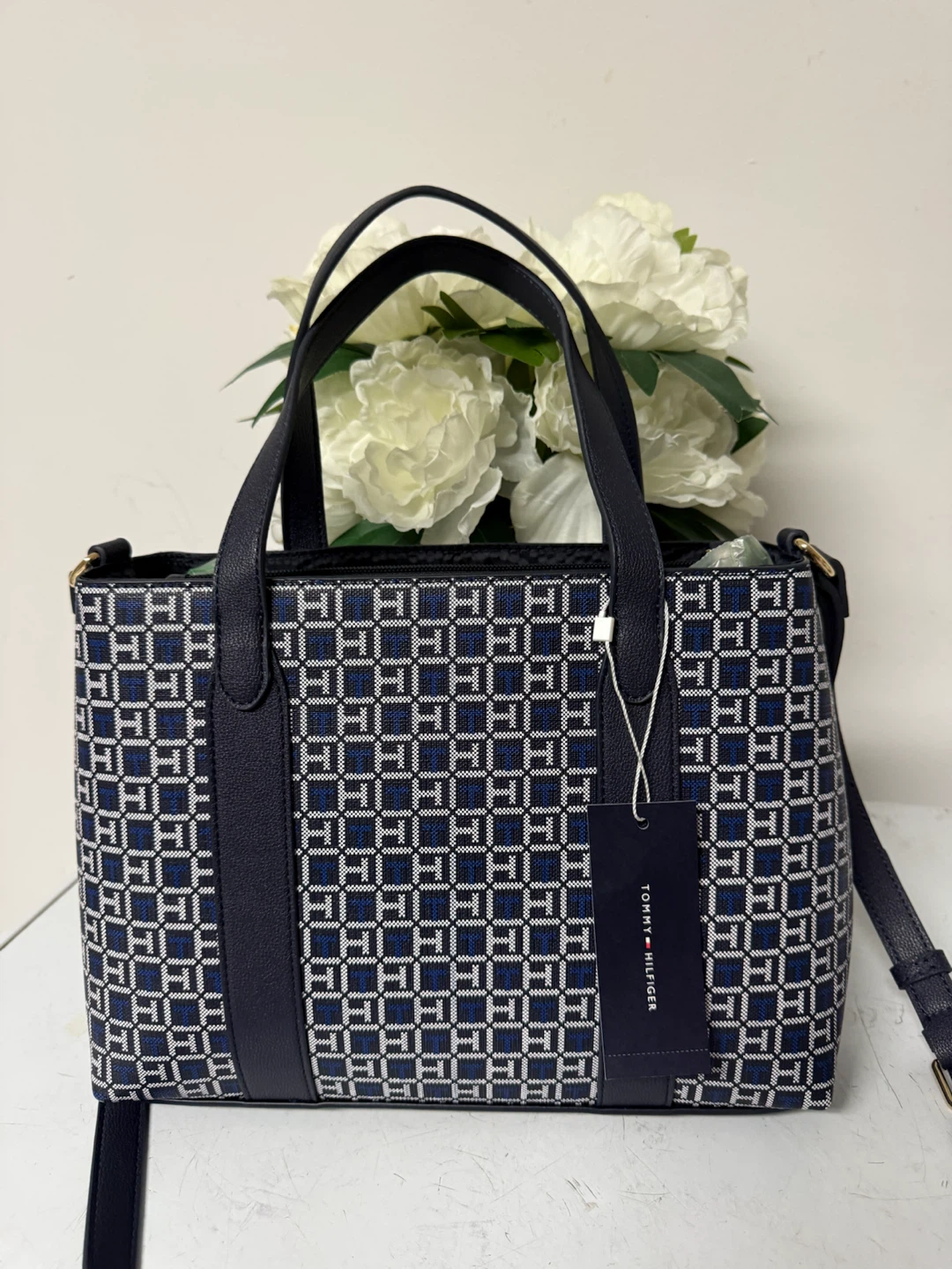 Tommy Hilfiger Monogram Tote Bag - photo 2