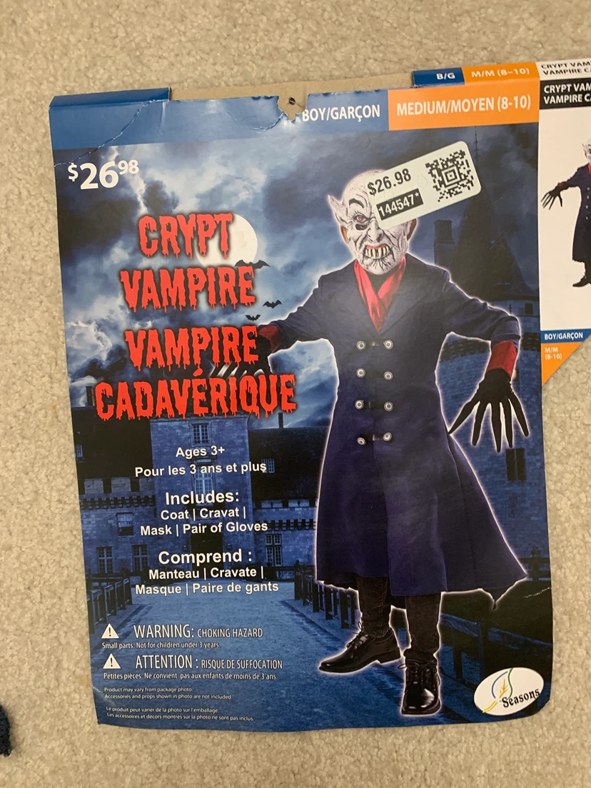 Crypt Vampire Costume - photo 3
