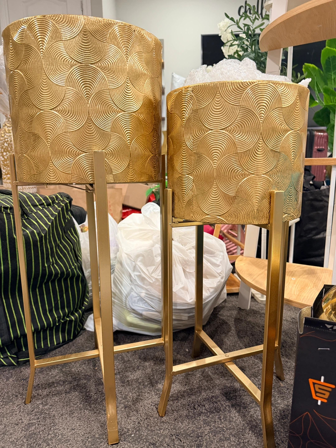 Set of Two Gold Metal Plant Stands - photo 5