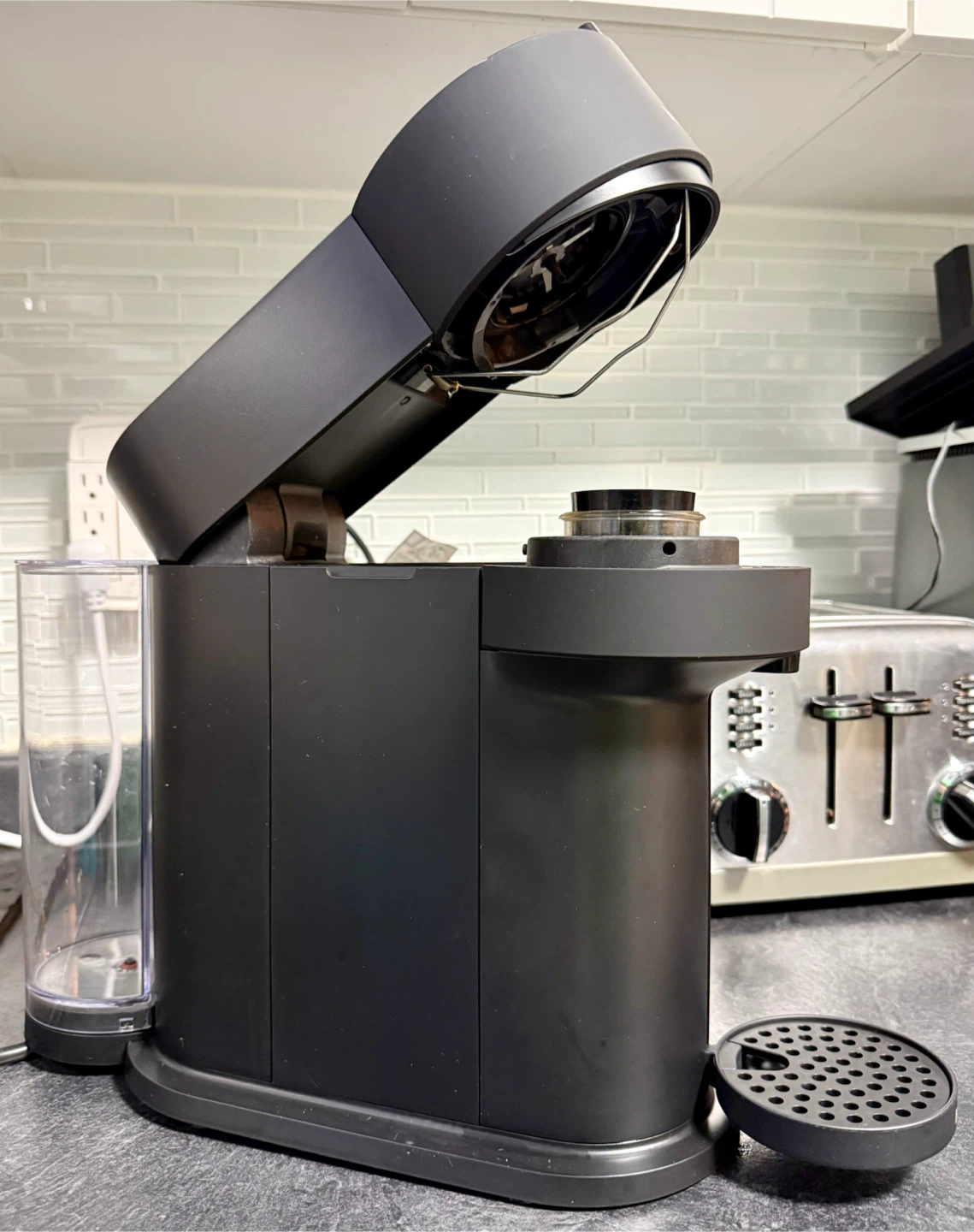 Nespresso Vertuo Next Coffee Machine - photo 2