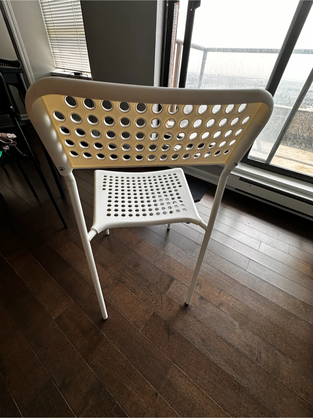 IKEA White Chair - photo 2