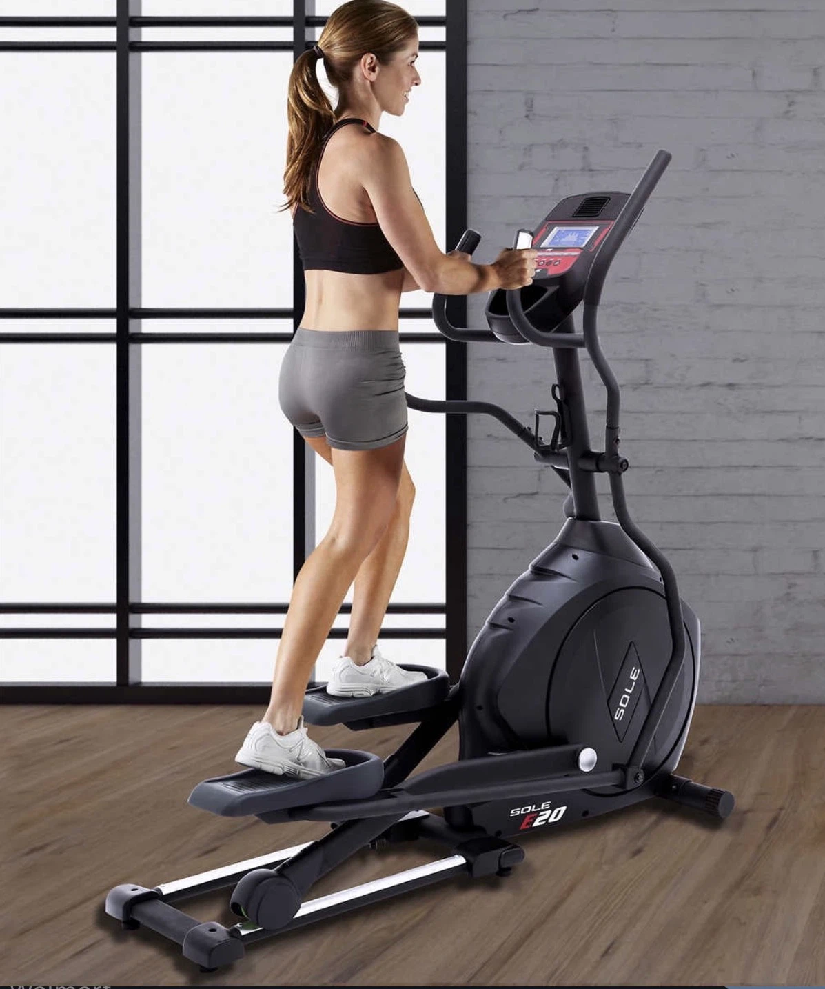 SOLE E20 Elliptical Machine - photo 2