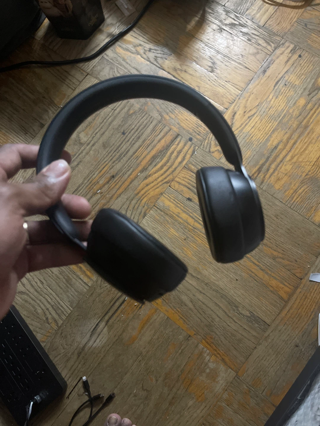 Beats Solo Wireless Headphones - photo 5