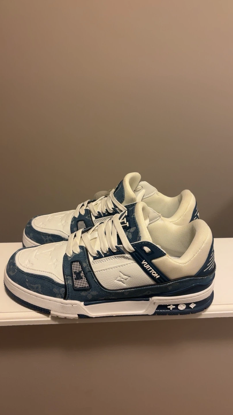 Louis Vuitton LV Trainer Sneakers