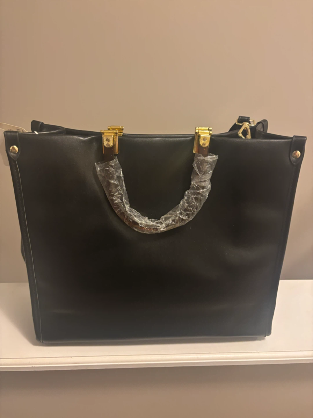 Fendi Roma Black Tote Bag - photo 2