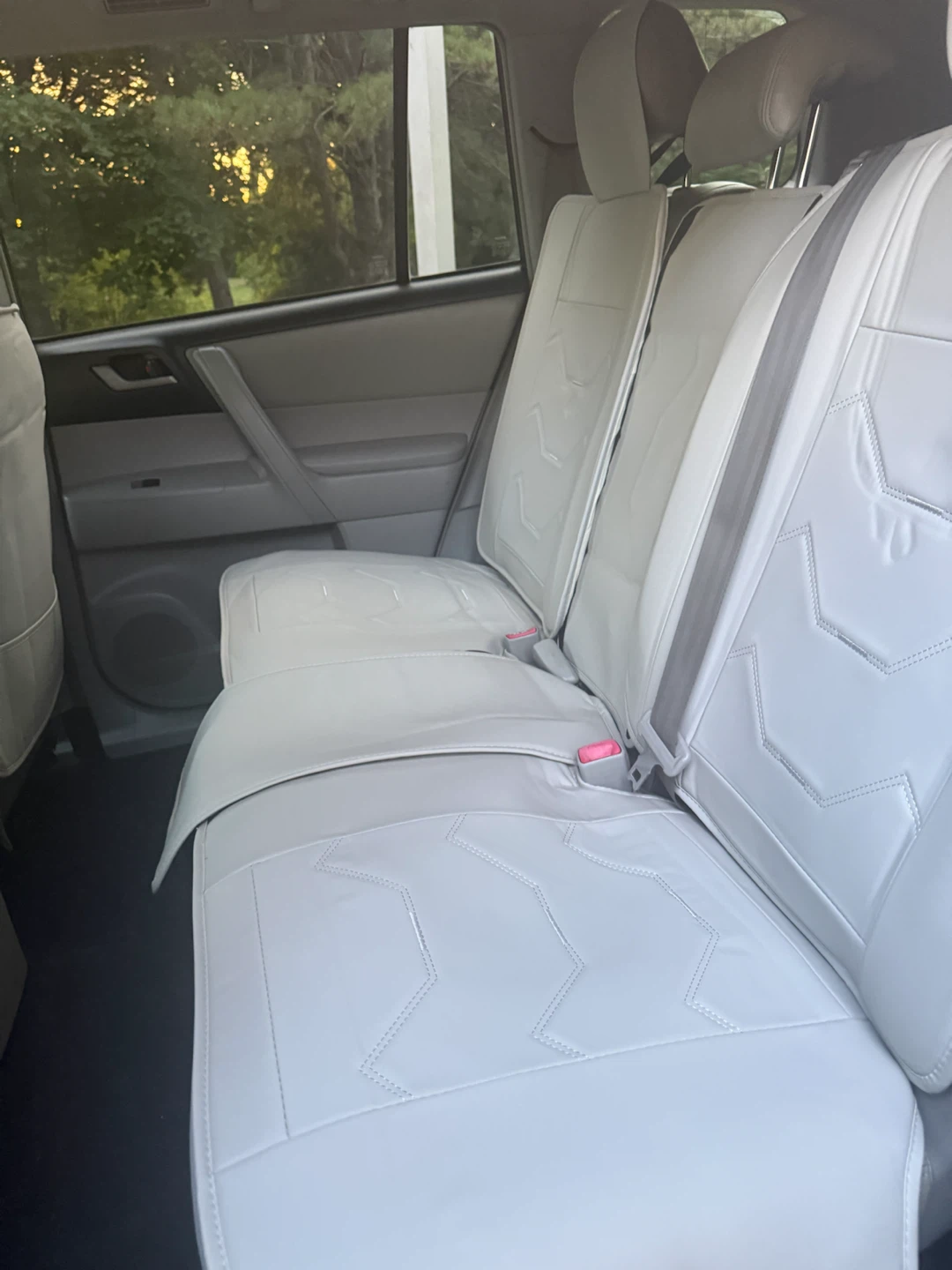 2011 Toyota Highlander Hybrid SUV - photo 5
