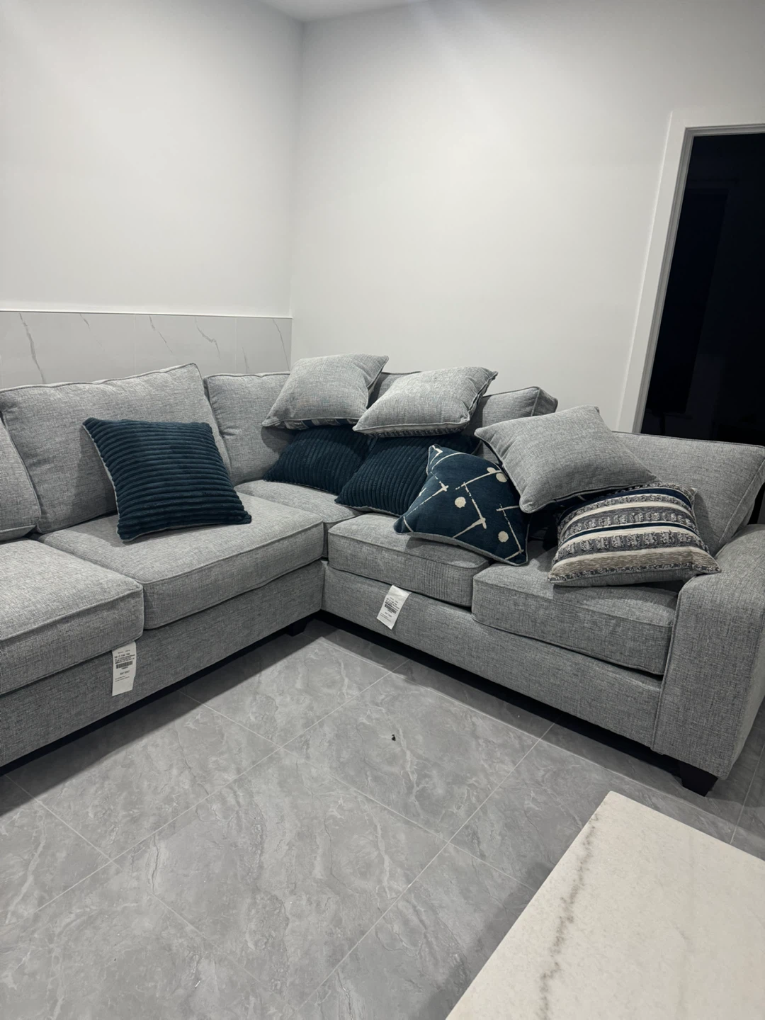 Sofa - photo 2
