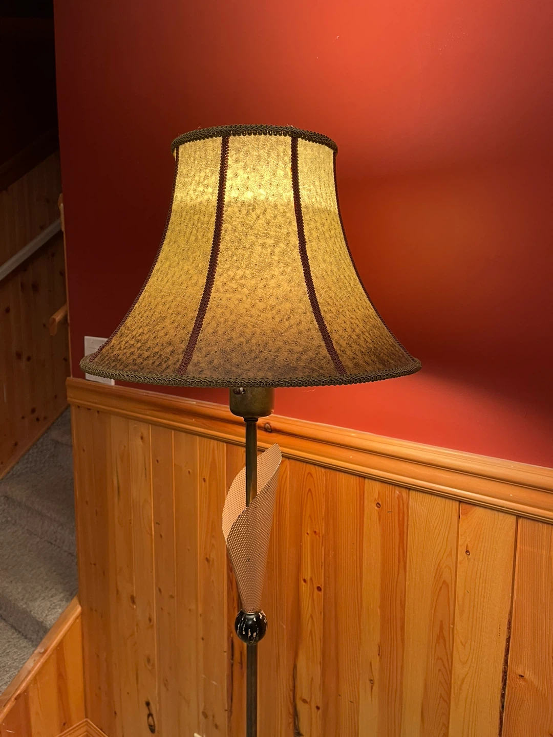A beautiful antique brass floor lamp - photo 3