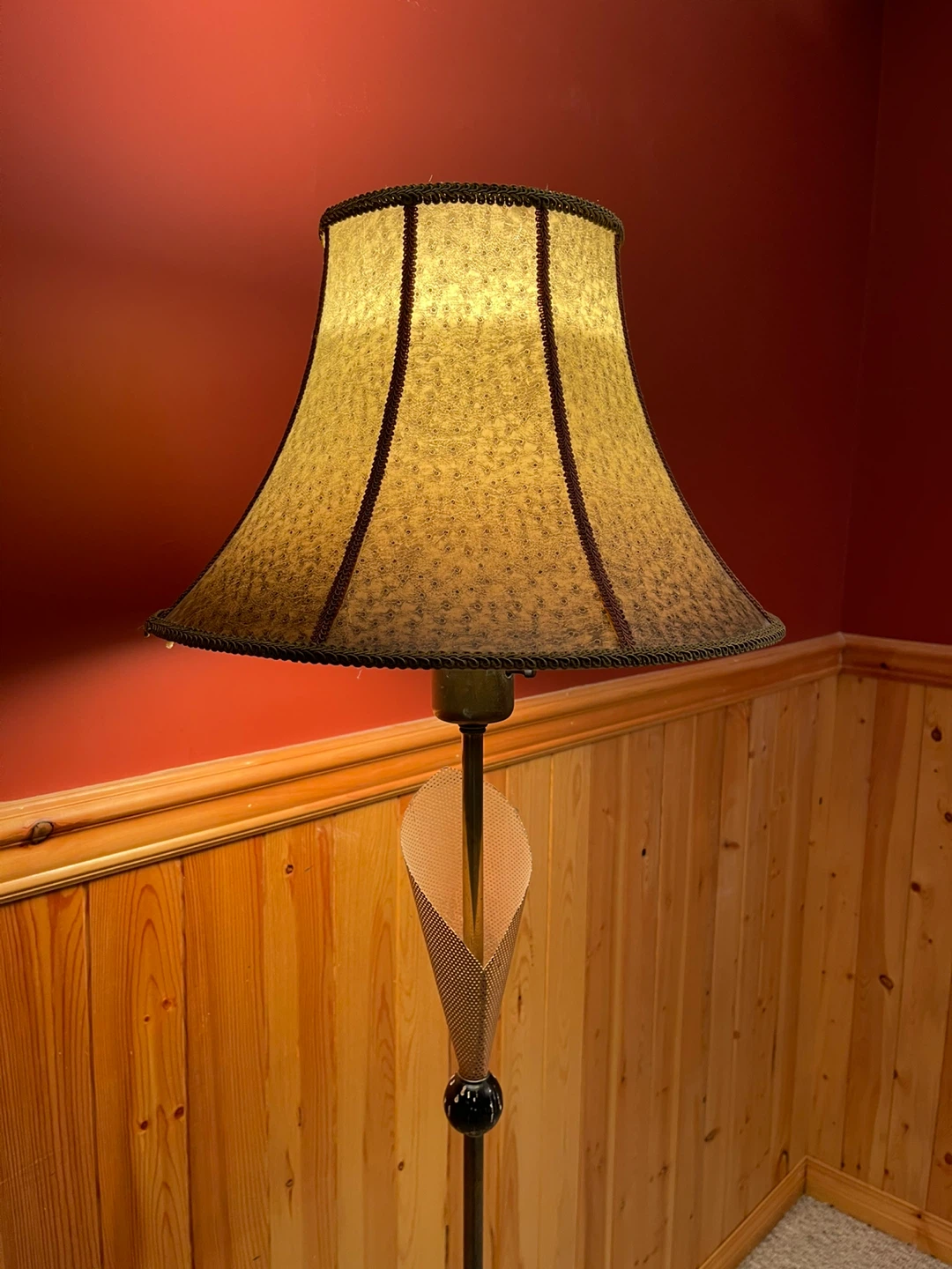 A beautiful antique brass floor lamp - photo 4