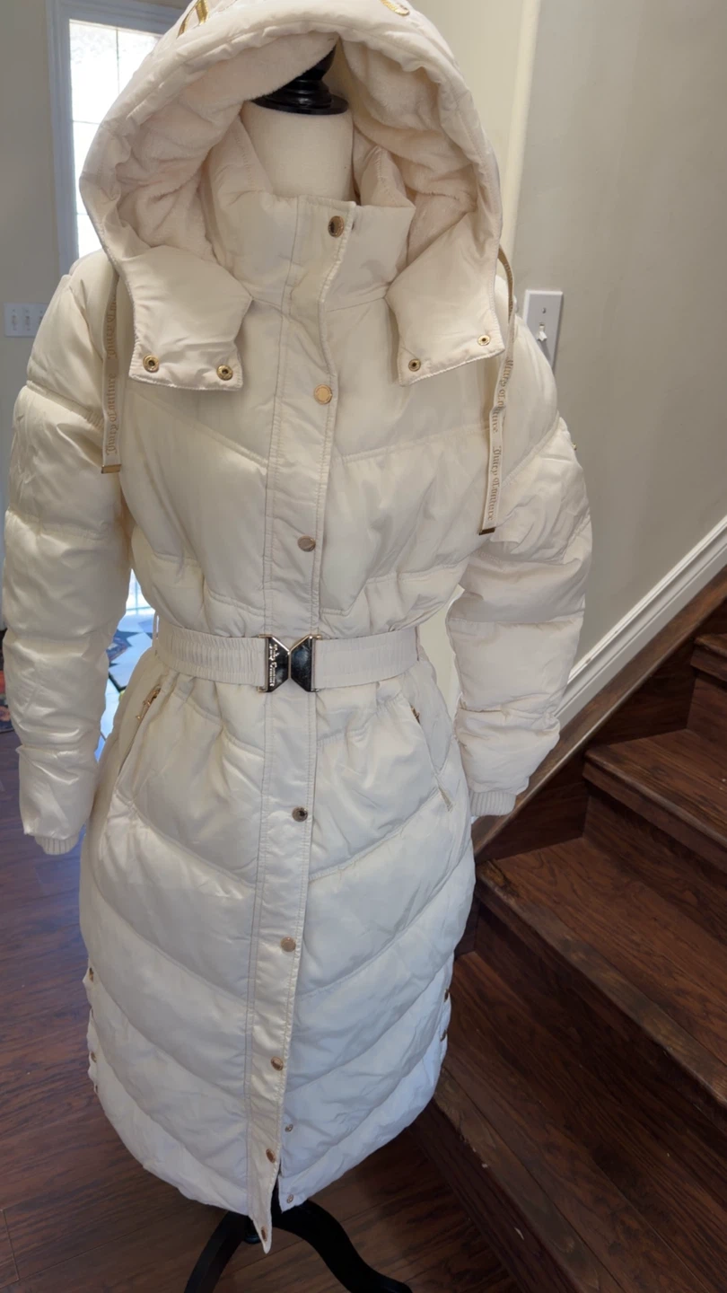 Juicy Couture Cream Puffer Coat - Medium