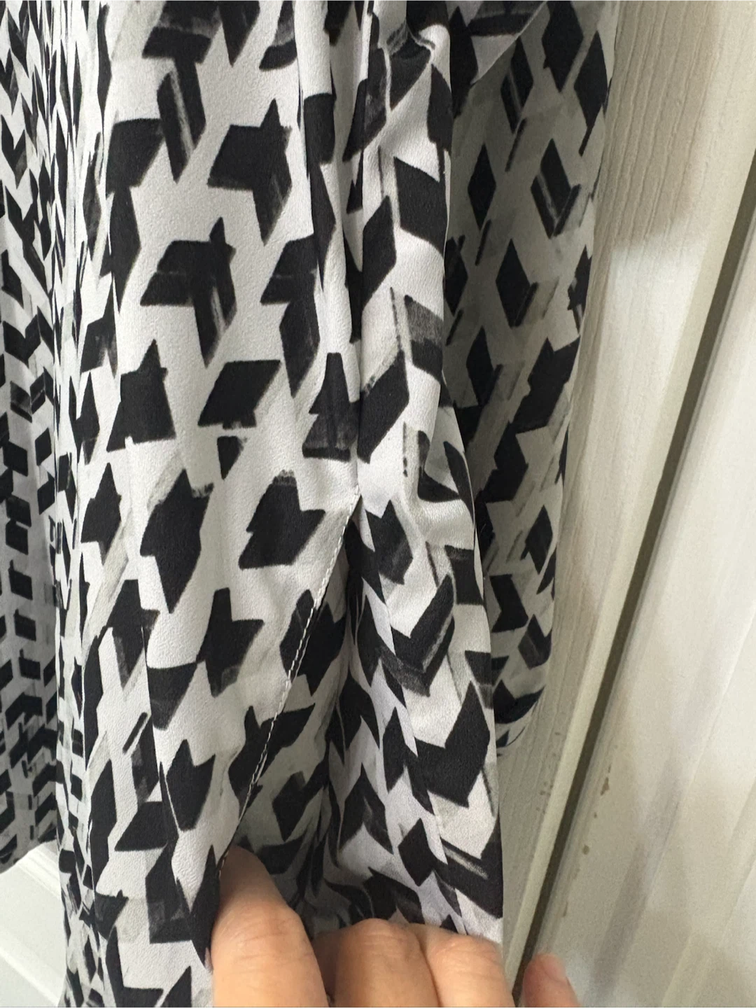 Black and White Geometric Pattern Dress L - photo 2