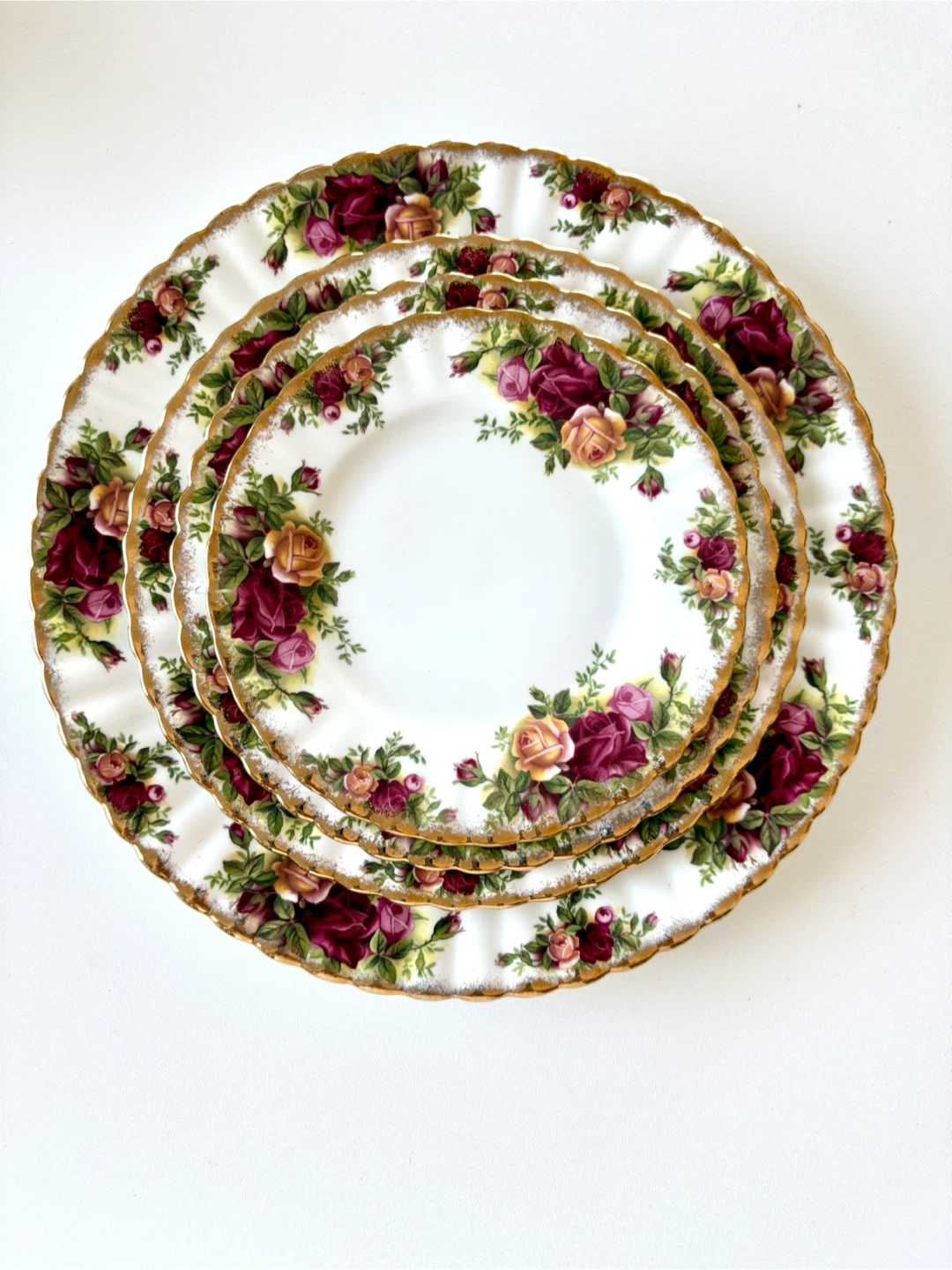 Royal Albert Old Country Roses 4 different sizes