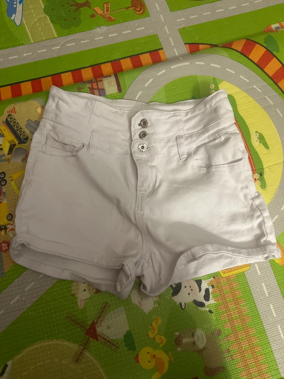 SHEIN White High-Waisted Denim Shorts - photo 2