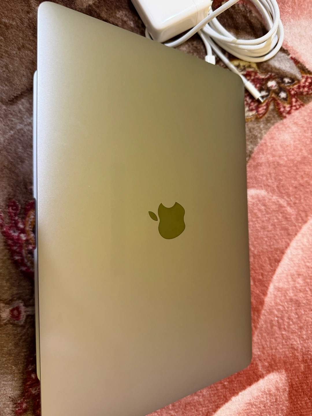 Apple MacBook Pro 2020 - photo 3