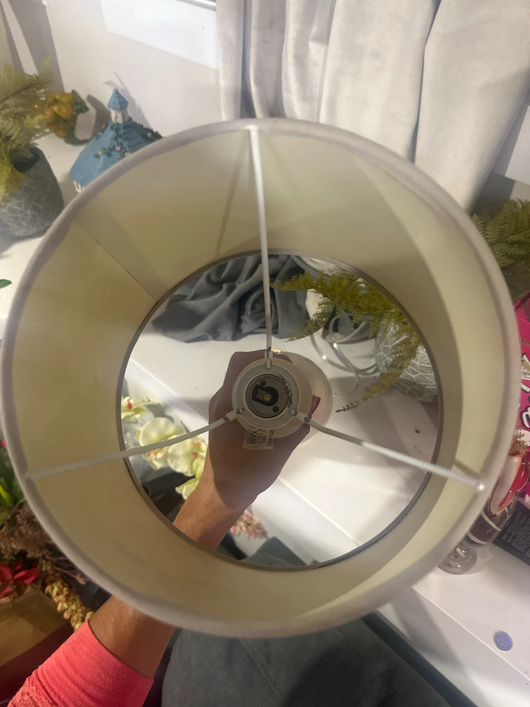 Farallon Brands Floral Table Lamp - photo 4