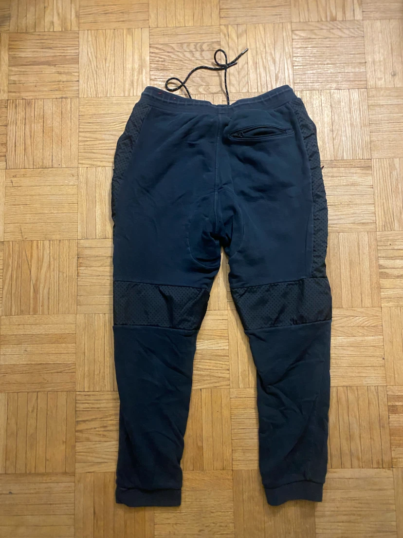 Nike Black Sweatpants - photo 2